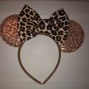 Rose gold Minnie ears